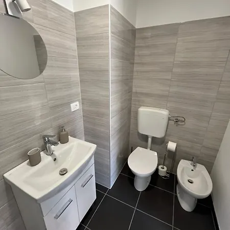 Apartma Oljka Apartment *