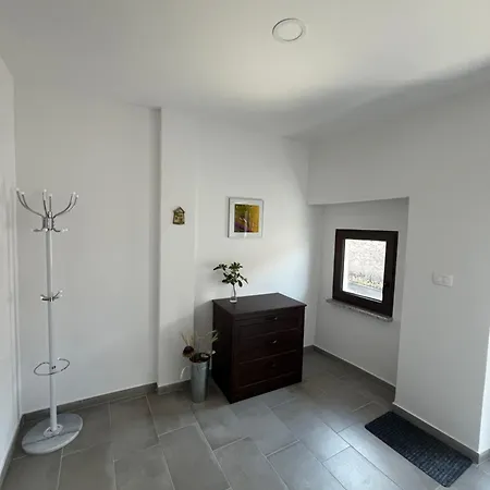 Apartma Oljka Apartment *