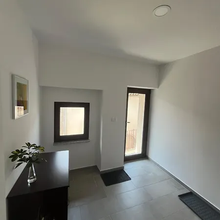 Apartment Apartma Oljka Crnice